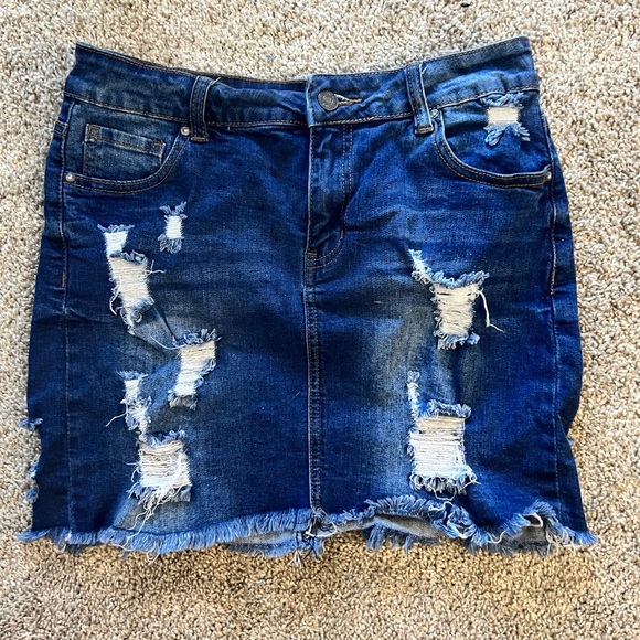 Forever 21 Dresses & Skirts - Forever 21 Denim Mini Skirt